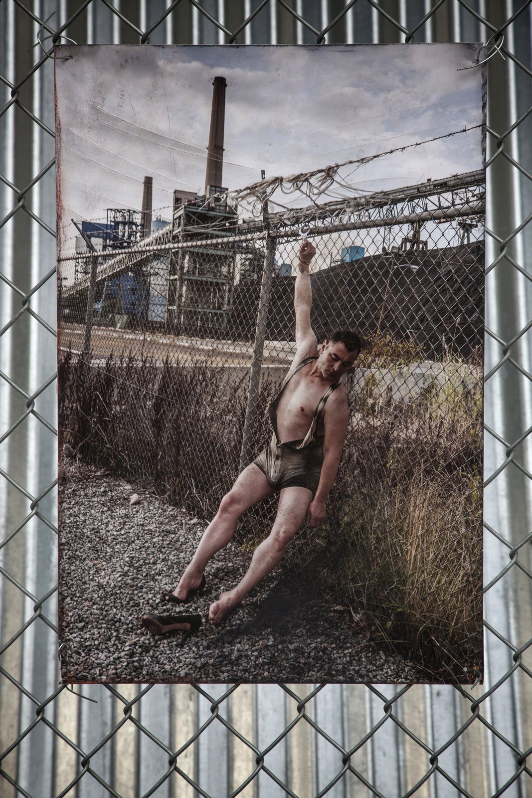 He-She — media?path=galleries%2Fhe she%2F28 invisible scars 2014