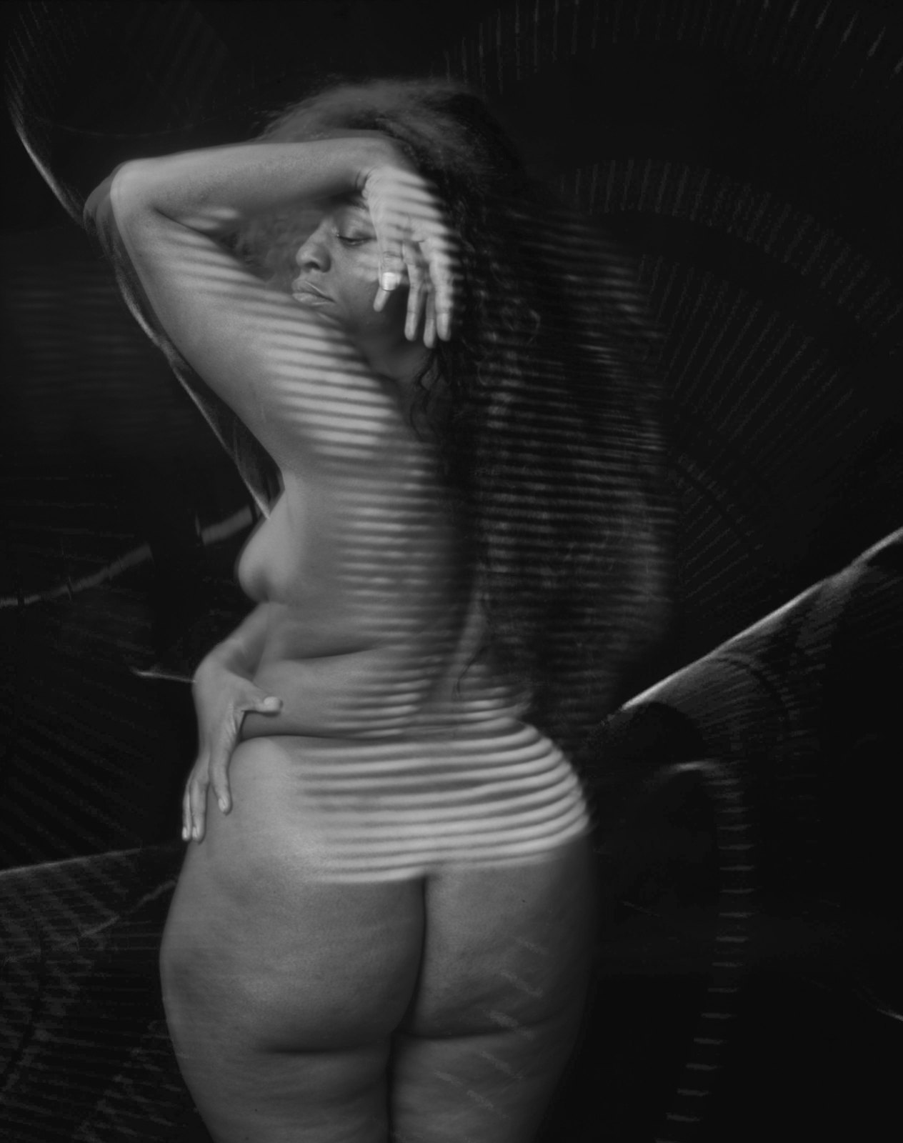 Light Drawings — media?path=galleries%2Flight drawings%2F30 love mycurves