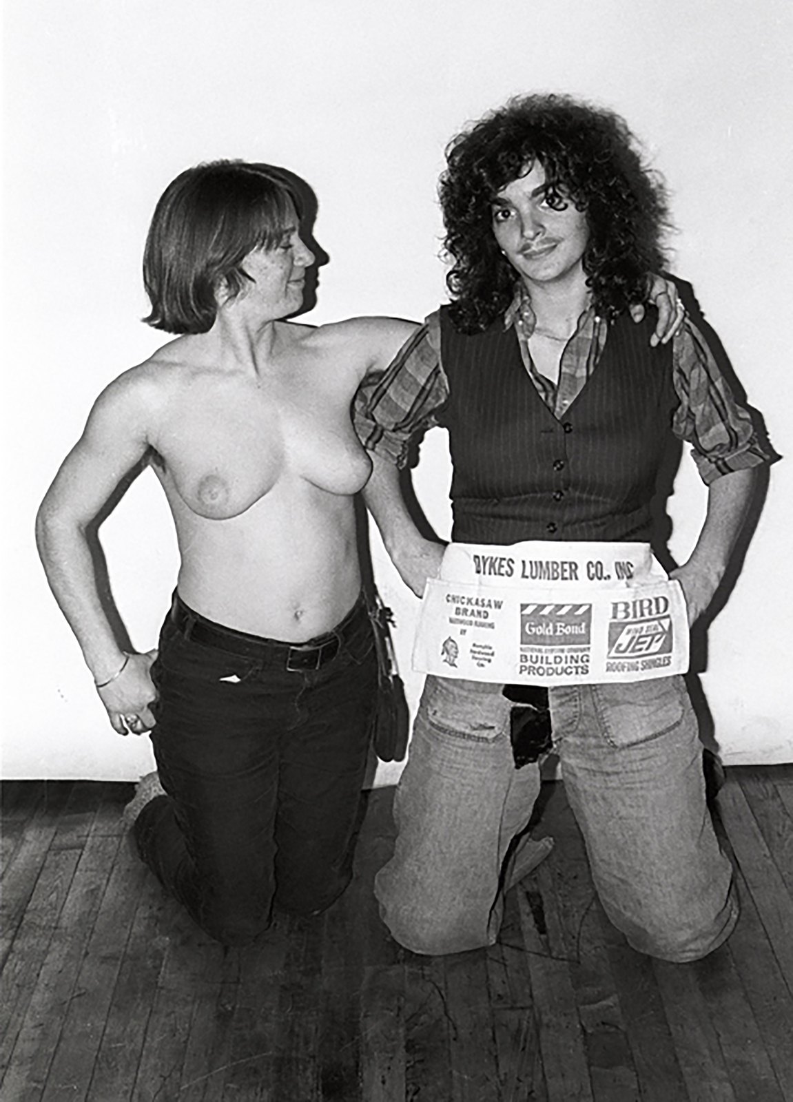 Maîtresse — media?path=galleries%2Fmaitresse%2F12 pamela ayn 1973