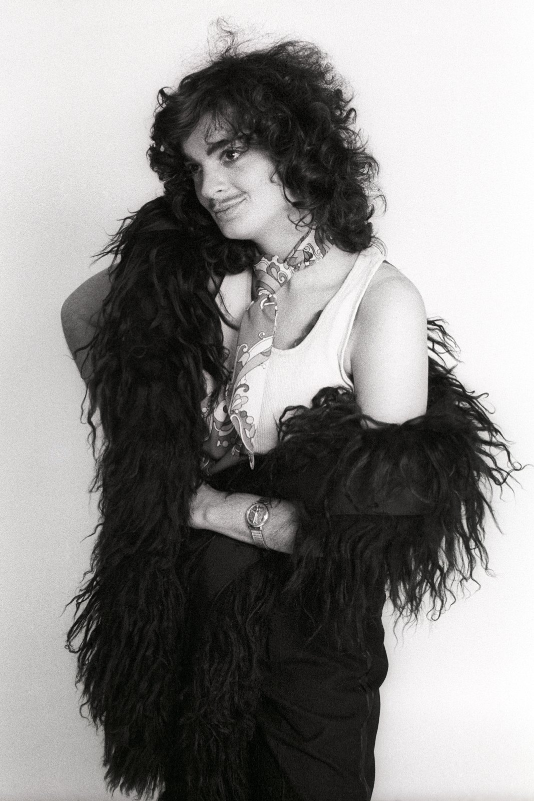 Maîtresse — media?path=galleries%2Fmaitresse%2F28 pamela with mustache boa