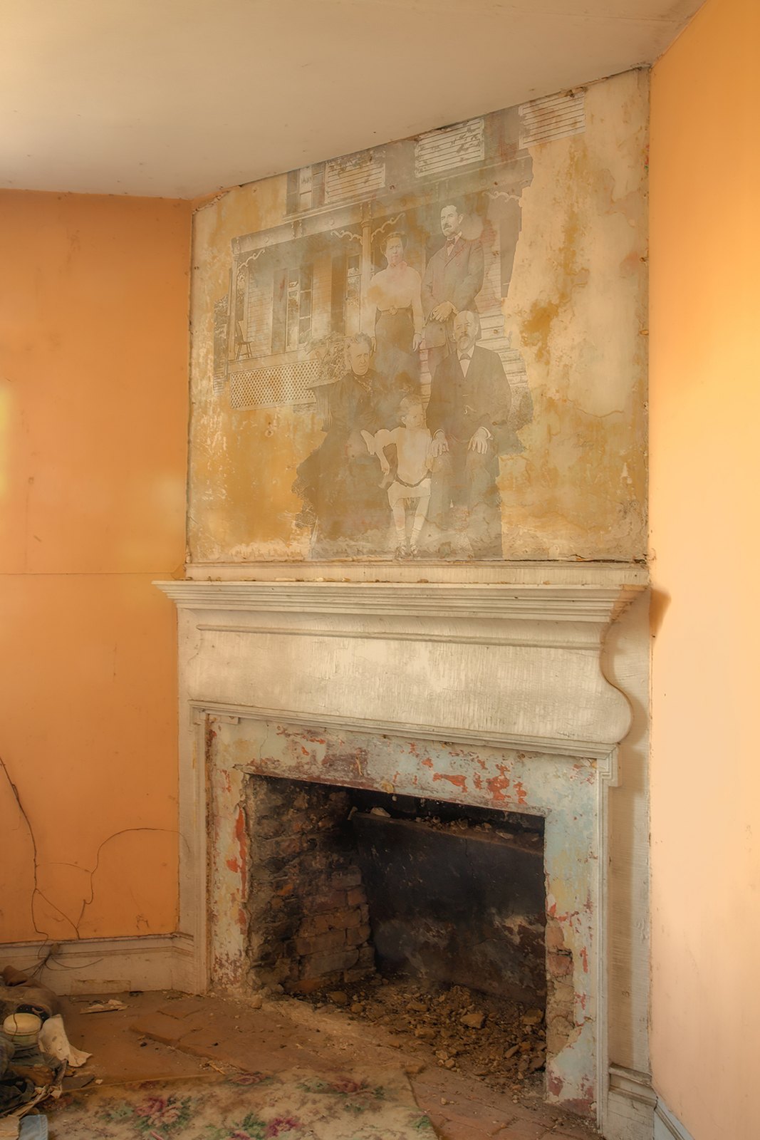 Urban Archeology & Modern Ruins — media?path=galleries%2Furban archeology modern ruins%2F18 razey bedroom buttonwood