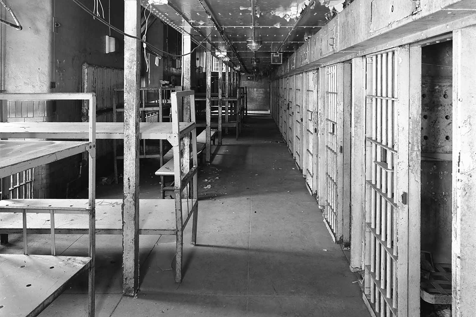Urban Archeology & Modern Ruins — media?path=galleries%2Furban archeology modern ruins%2F29 essex county penitentiary annex main bldg