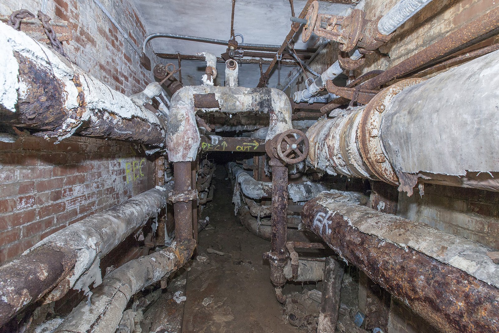 Urban Archeology & Modern Ruins — media?path=galleries%2Furban archeology modern ruins%2F41 overbrook asylum nj 05 05 16 154