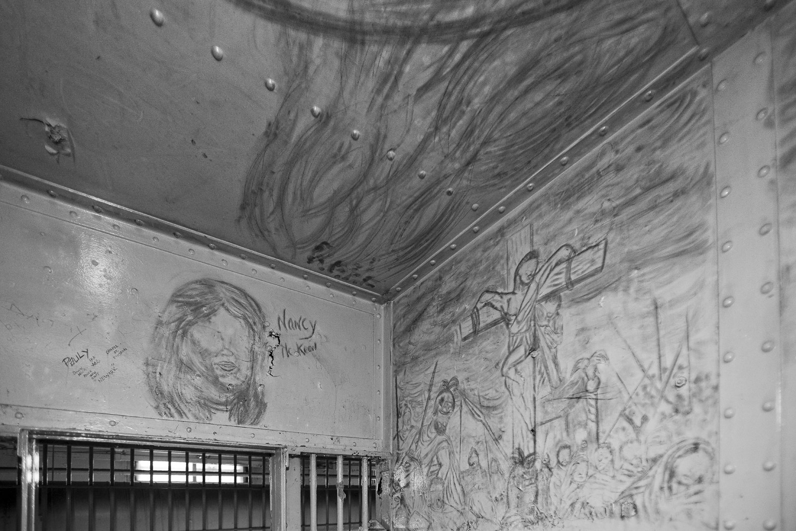 Urban Archeology & Modern Ruins — media?path=galleries%2Furban archeology modern ruins%2F55 essex county jail annex women s wing graffiti 1