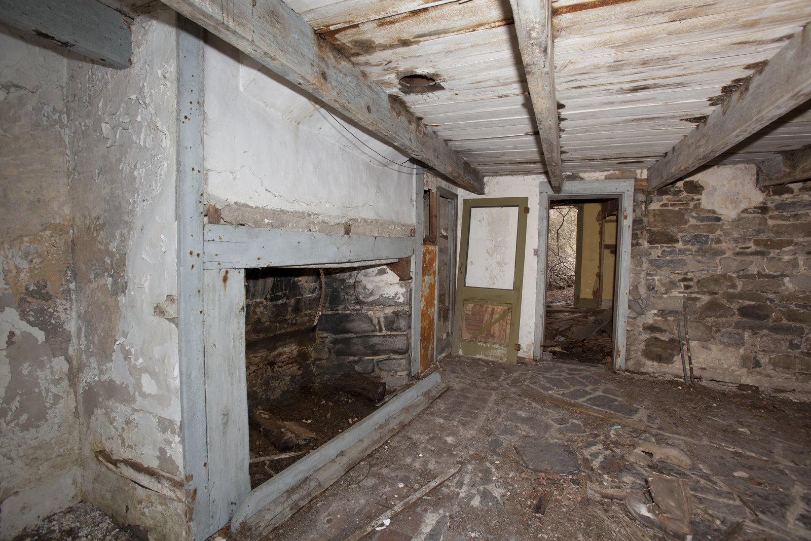 Urban Archeology & Modern Ruins — media?path=galleries%2Furban archeology modern ruins%2F58 heron s nest nj 03 04 12 168